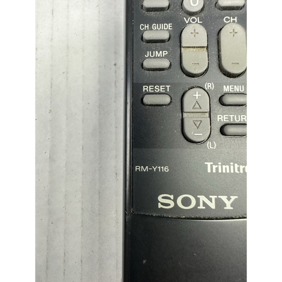 Sony Remote Control RM-Y116. Battery Cover Not Locking In - Picture 2 of 3